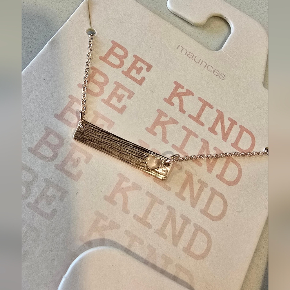 NWT Maurices Dainty Gold Bar Open Heart Necklace Set Of 4 "Be Kind" Girl Gift - Picture 2 of 4